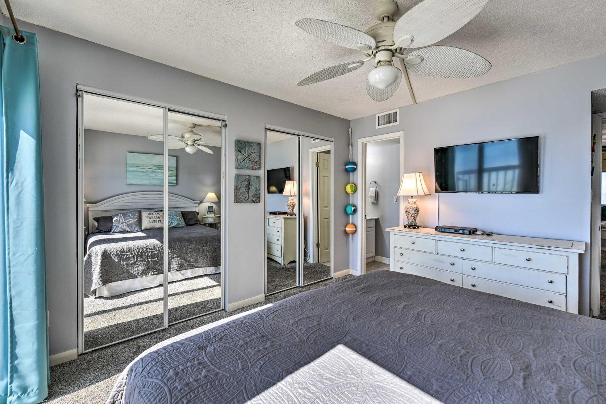 Panama City Beachfront Condo, Near Pier Park! Exterior photo